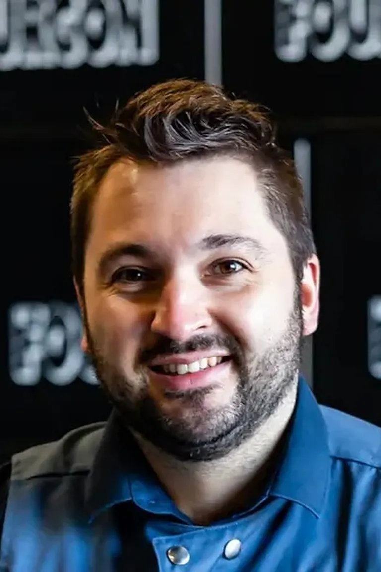 Le Fourgon Founder Dessein FIXED